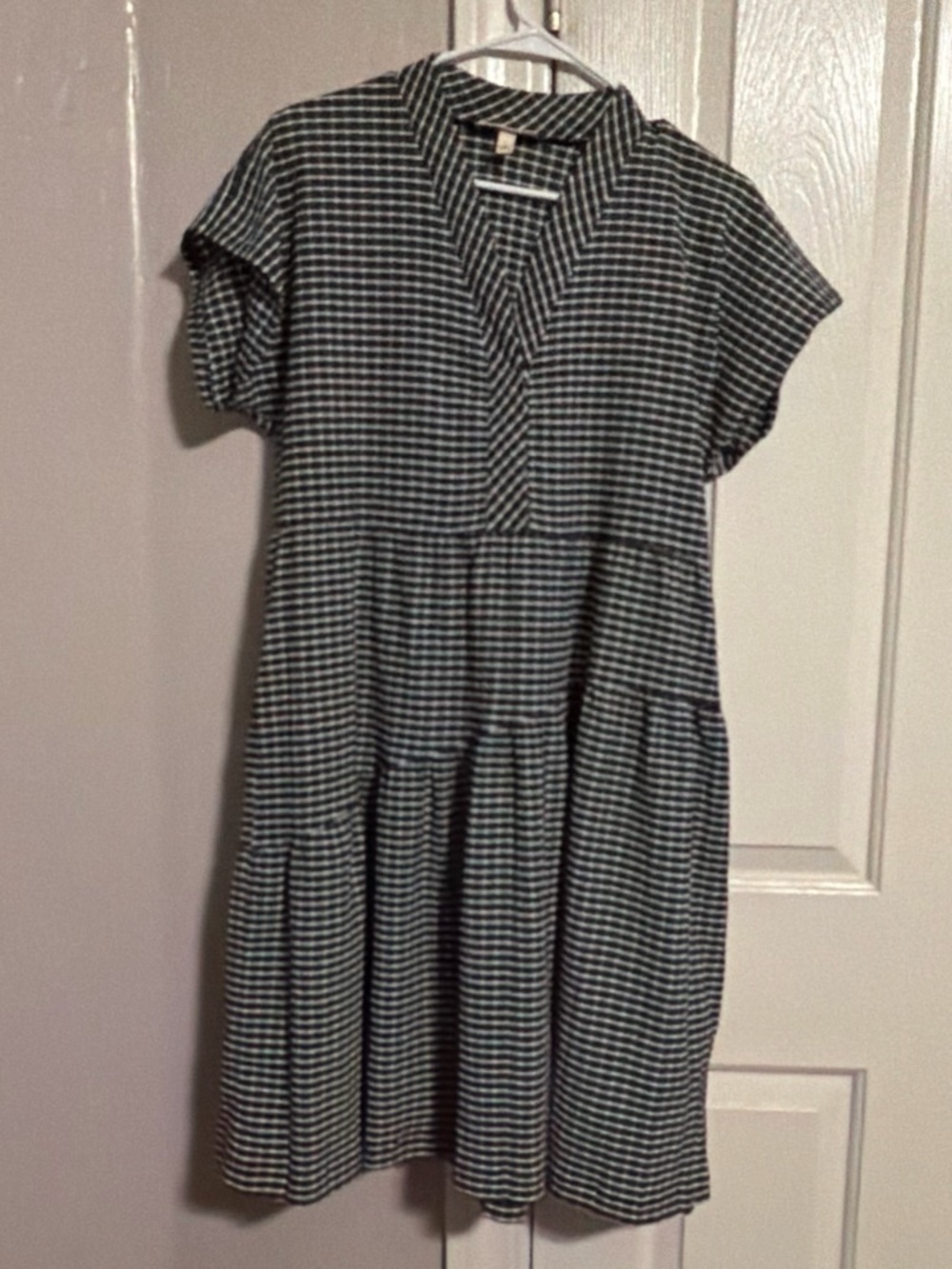 Black & White Gingham V-Neck Tiered Women's Dress